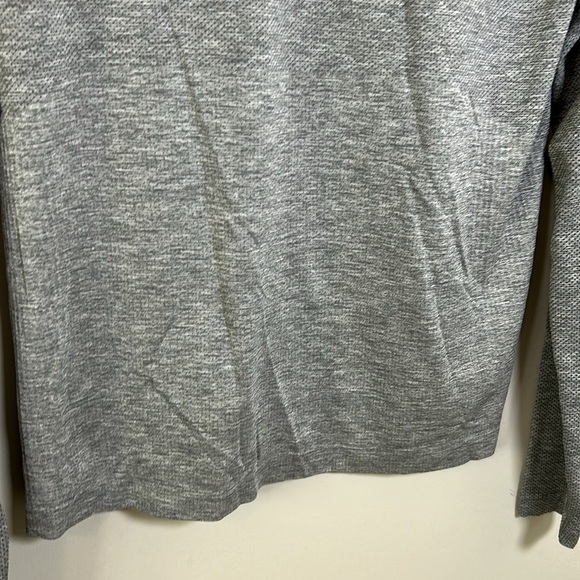 Lululemon Metal Vent Tech Long Sleeve Shirt Mens Gray Live in Practice Sz L - Picture 6 of 11